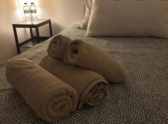 Tenerife Dreams Coffee&bed Hostel